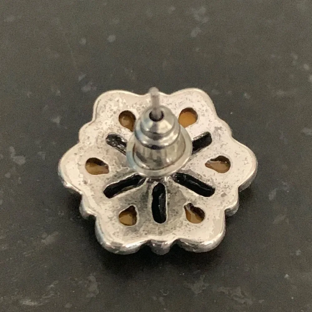 Yellow Spiny Oyster Style Cluster Flower Stud Earrings - Petite
